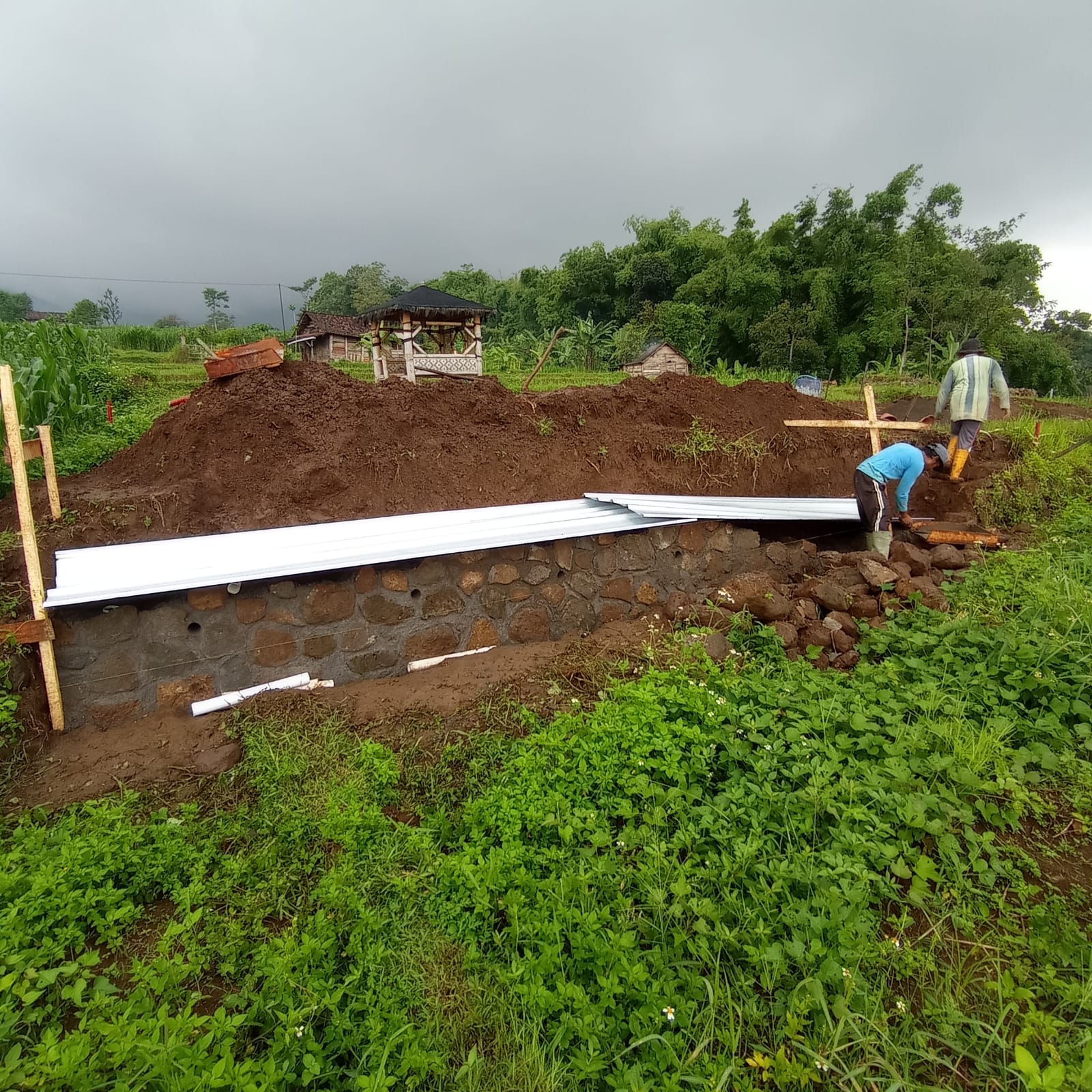 Progres Panoramic Cottage Trawas (3)