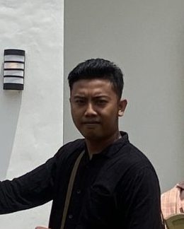 Antok (Pegawai Swasta)